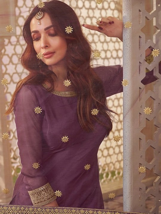 Embroidered Round Neck Zari Purple Kurta Set With Dupatta - Image 3